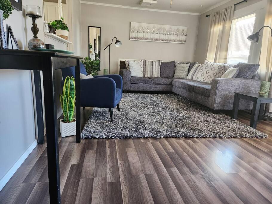 Cheerful 3 Bedroom House. Great Location Colorado Springs Exterior foto