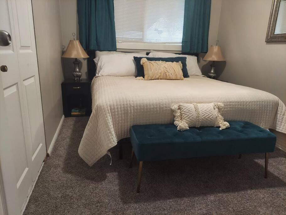 Cheerful 3 Bedroom House. Great Location Colorado Springs Exterior foto